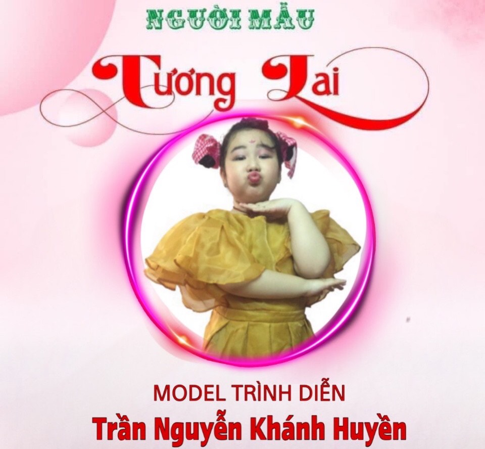 Mẫu nhí Trần Nguyễn Khánh Huyền tham gia trình diễn chương trình truyền hình Người Mẫu Tương Lai