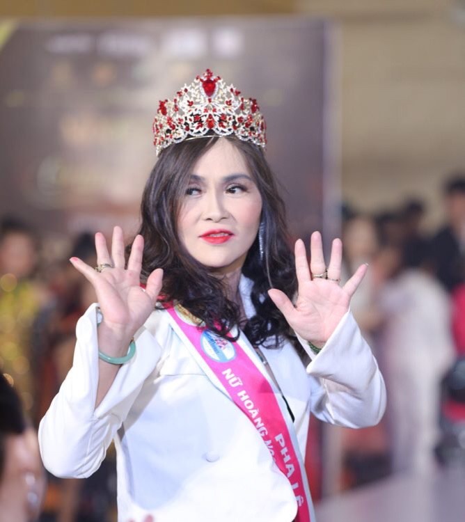 ‘Người phụ nữ đứng sau hào quang của các Quyền năng phái đẹp’ - Hồ Pha Lê: Sự phát triển của mọi người là động lực để tôi vững tin vào lý tưởng đã chọn