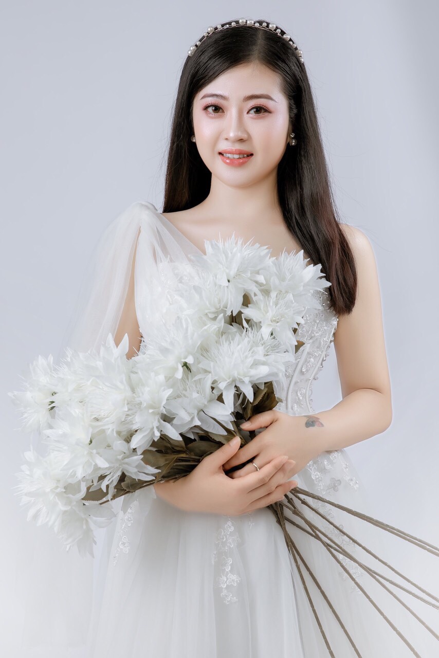 NGƯỜI ĐẸP ĐẢO NGỌC TRẦN LAN - LIỆU CÓ THỂ CHẠM TAY TỚI VƯƠNG MIỆN CỦA CUỘC THI “HOA HẬU PHỤ NỮ TOÀN CẦU” HAY KHÔNG???