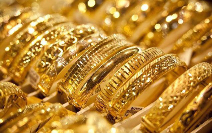 Giá vàng 12/10: Giá vàng đi xuống vì USD tăng mạnh!!