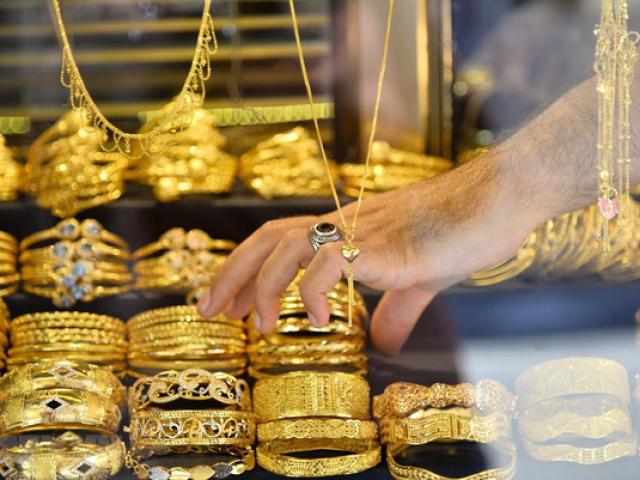 Giá vàng 13/10: Không như kì vọng, giá vàng đi xuống!!