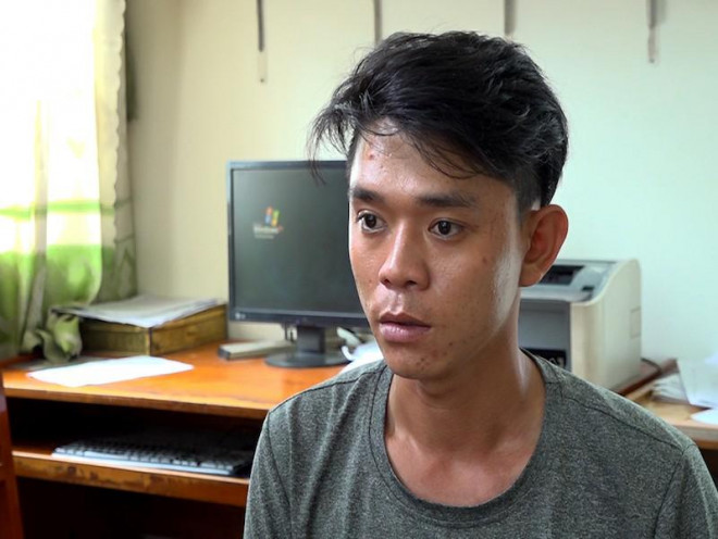 Bị chia tay, thanh niên mang súng tự chế đi tìm người yêu cũ!!