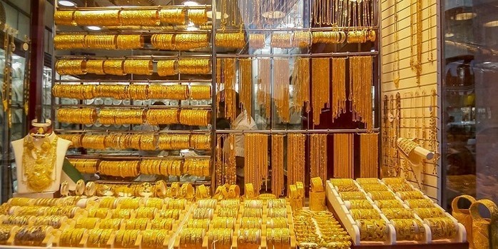 Giá vàng 25/10: Chốt phiên ở mức thấp so với đỉnh tuần qua!!