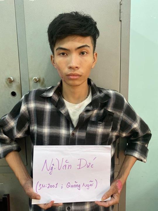 Do mâu thuẫn nhỏ trong tình cảm, đối tượng đổ xăng thiêu cháy người yêu!!