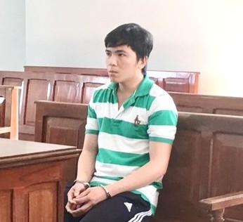 Nam thanh niên lãnh 14 năm tù vì hành vi dụ bé gái 12 tuổi quan hệ tình dục!!