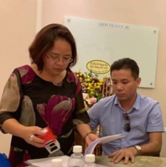 Bắt tạm giam nữ Việt Kiều cùng đồng bọn phù phép bán chung cư, lừa đảo chiếm đoạt hàng trăm tr đồng!!