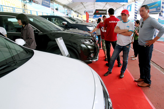 Nhà và ô tô đắt tiền sắp chịu thuế rất cao