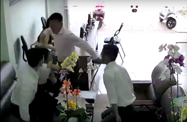 Tìm hiểu pháp luật: Công ty thu nợ tự thi hành án