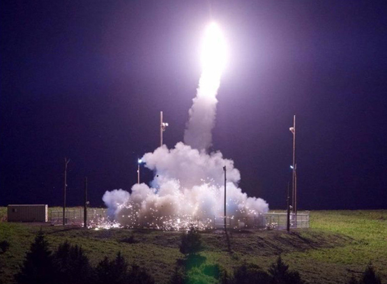 Mỹ sắp bắn THAAD từ Alaska thử sức đối phó Triều Tiên