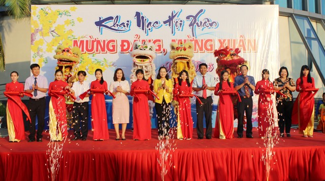 Khai mạc Hội báo Xuân Mậu Tuất 2018