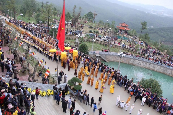 Gìn giữ nét đẹp văn hóa lễ hội