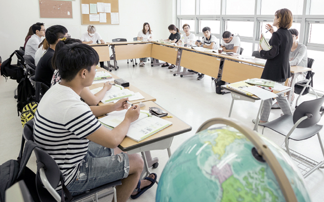 Hàn Quốc xác định 164 du học sinh Việt "mất tích" là do trốn đi làm thêm.